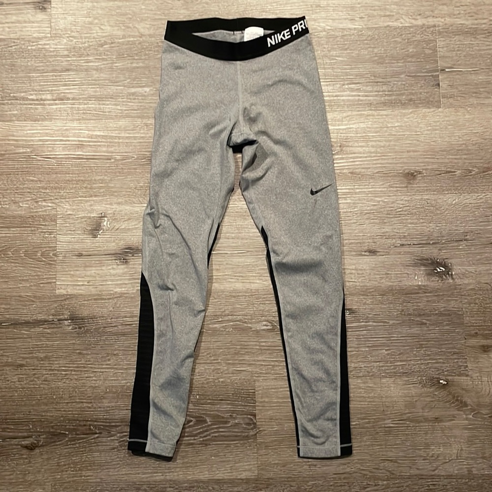 Nike leggings